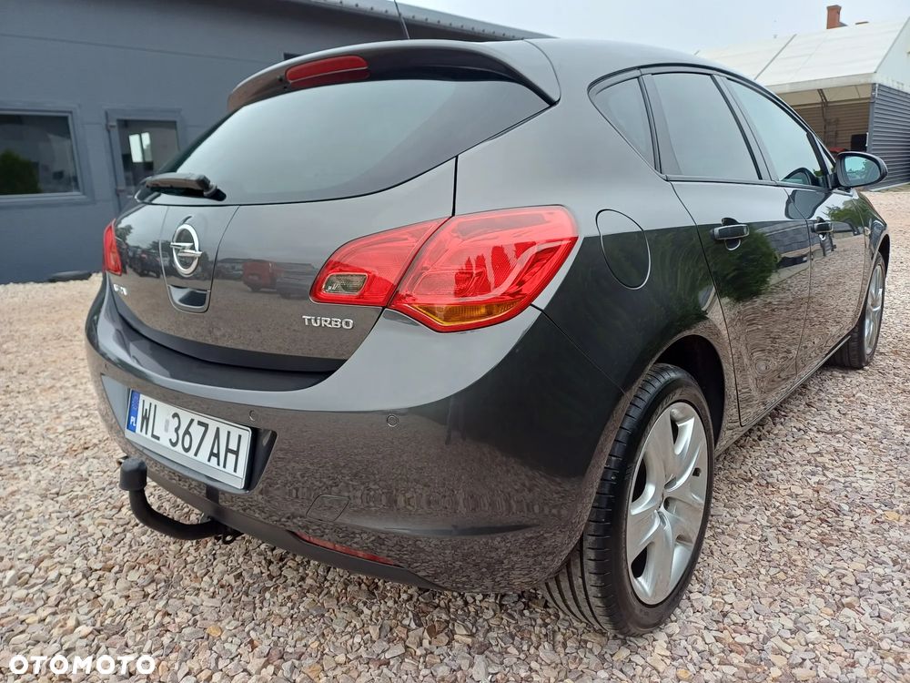 Opel Astra 1.4 T Enjoy - 13