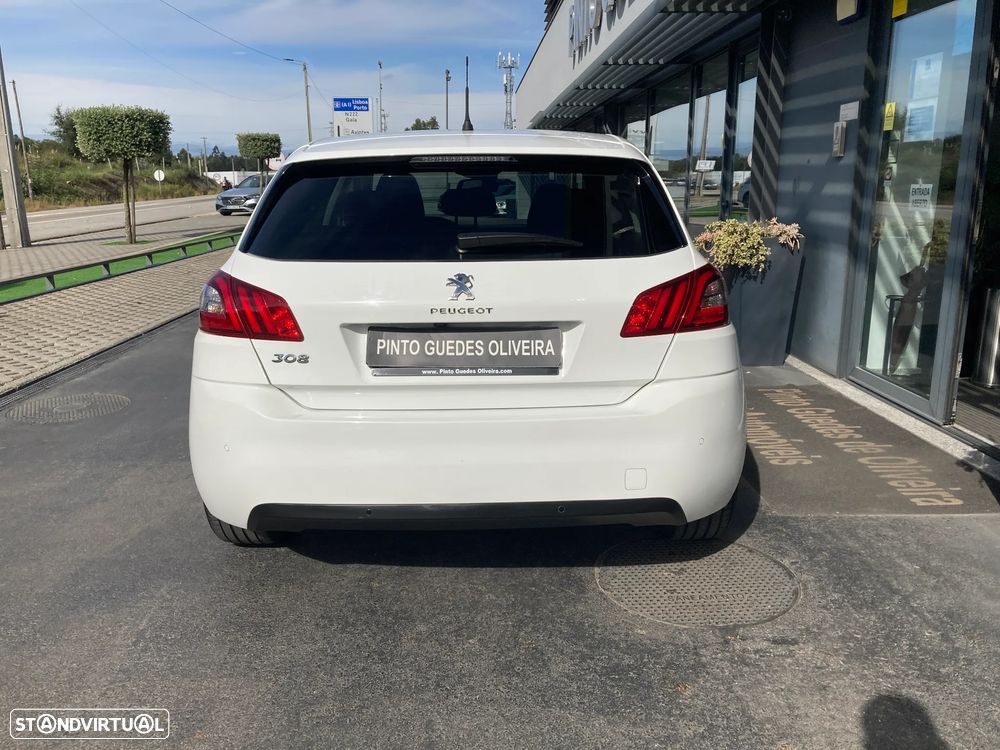 Peugeot 308 1.2 PureTech Style - 8
