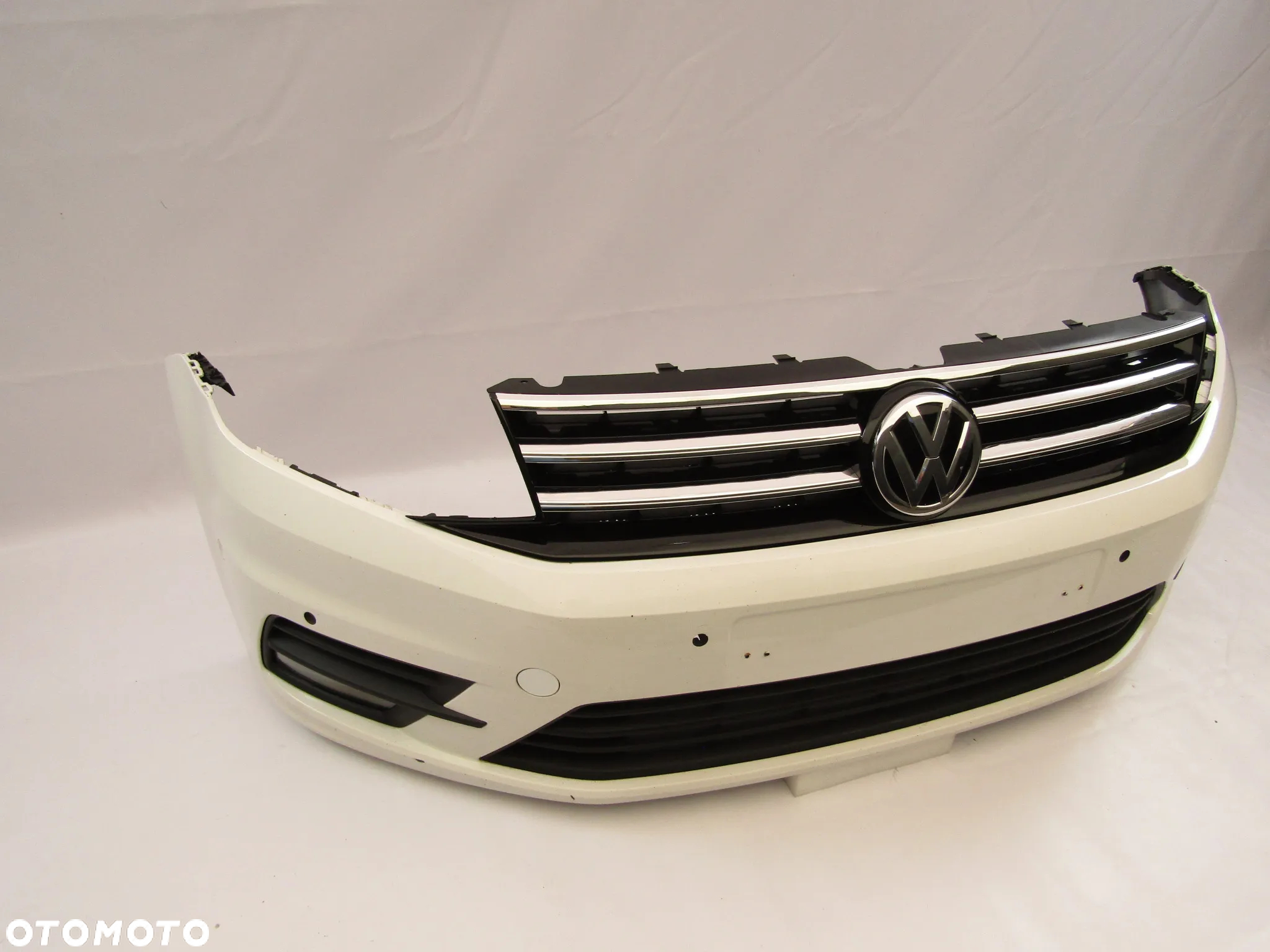 Zderzak przedni VW Caddy LIfe 15 - 20 Pdc-6 Highline Lakier LB9A - 14
