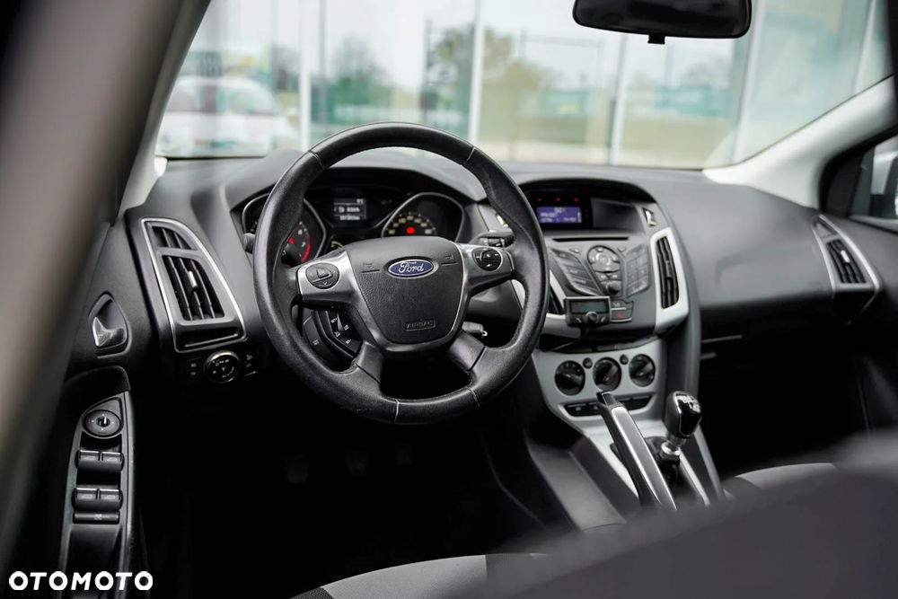 Ford Focus - 16