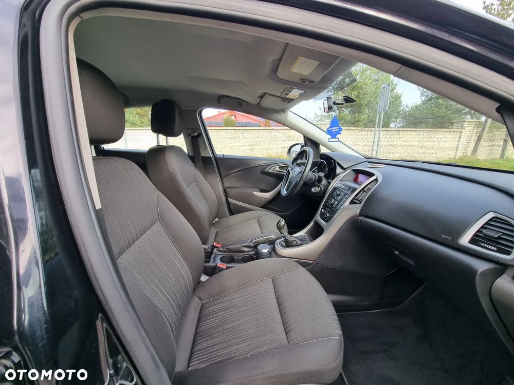 Opel Astra 1.4 T Enjoy S&S - 17