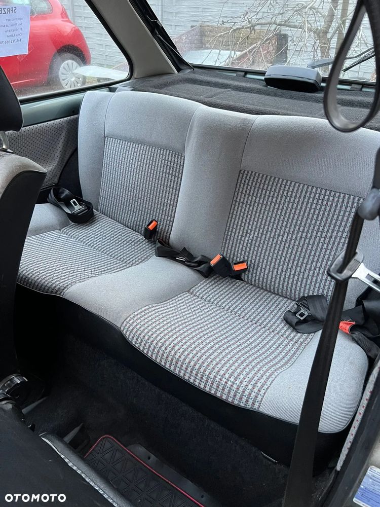 Volkswagen Polo - 18