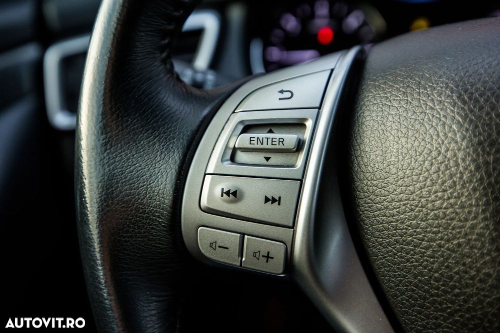 Nissan X-Trail 1.6 dCi Xtronic Tekna - 30