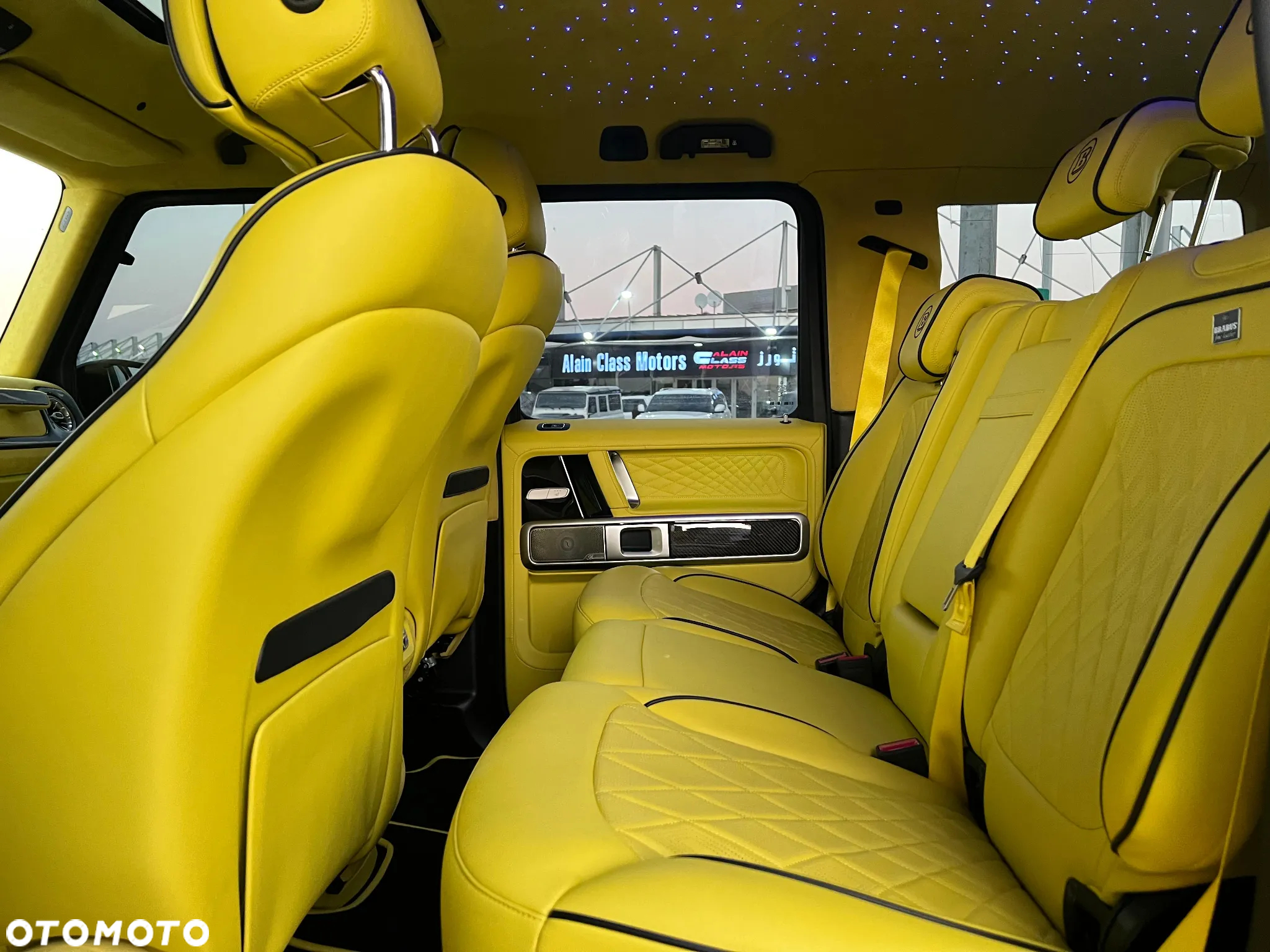 Mercedes-Benz Klasa G AMG 63 4x4 - 31