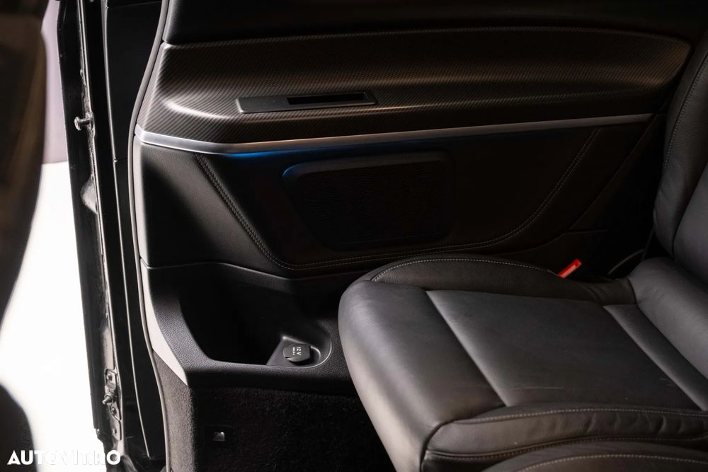 Mercedes-Benz V 300 d Extralang 9G-TRONIC Avantgarde - 27