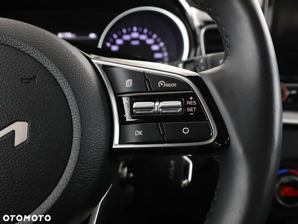 Kia XCeed 1.5 T-GDI OPF JBL Sound Edition - 32