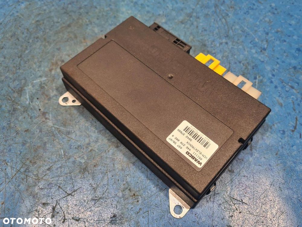 IVECO EURO CARGO STEROWNIK VCM 4462700020 - 4