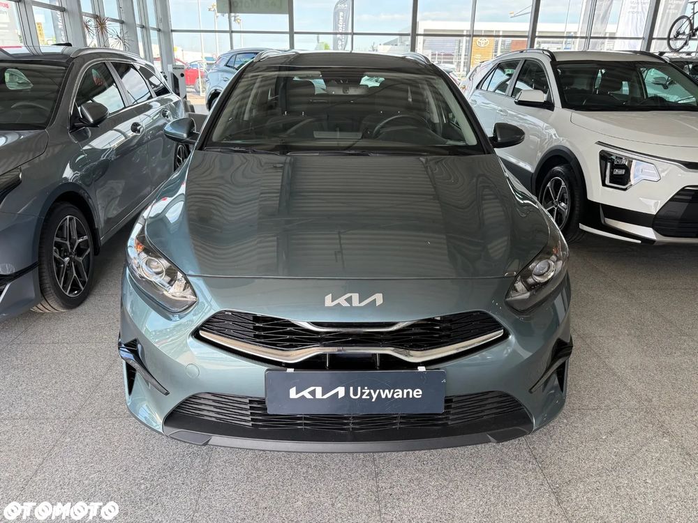 Kia Ceed 1.5 T-GDI M - 3