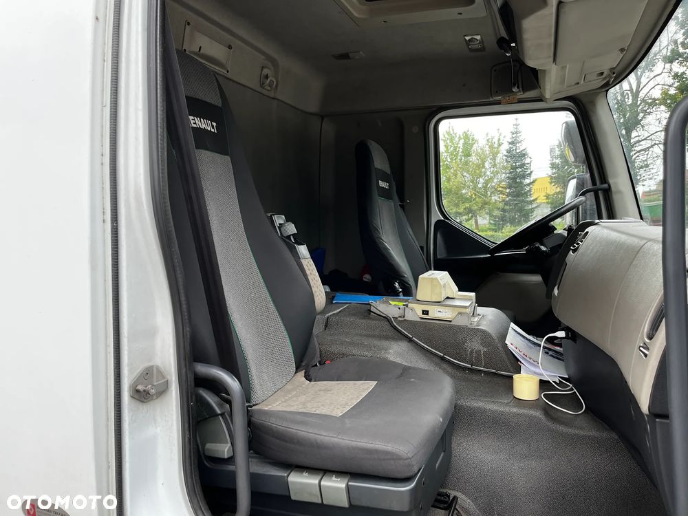 Renault Premium 380 6x2 DXI 11 - 10