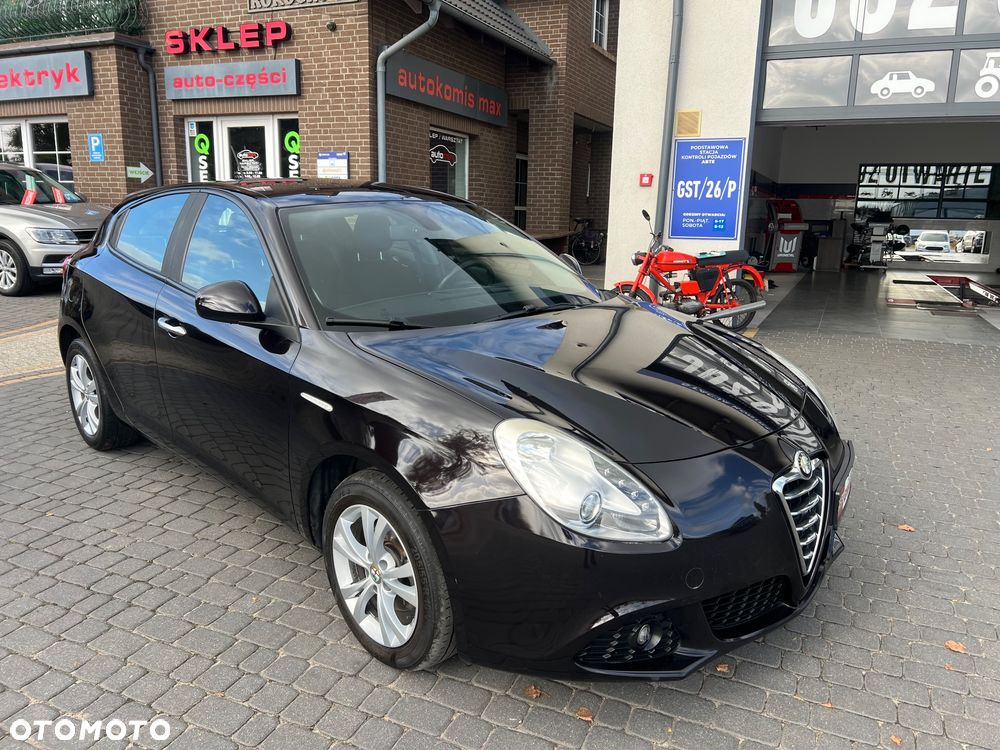 Alfa Romeo Giulietta - 1