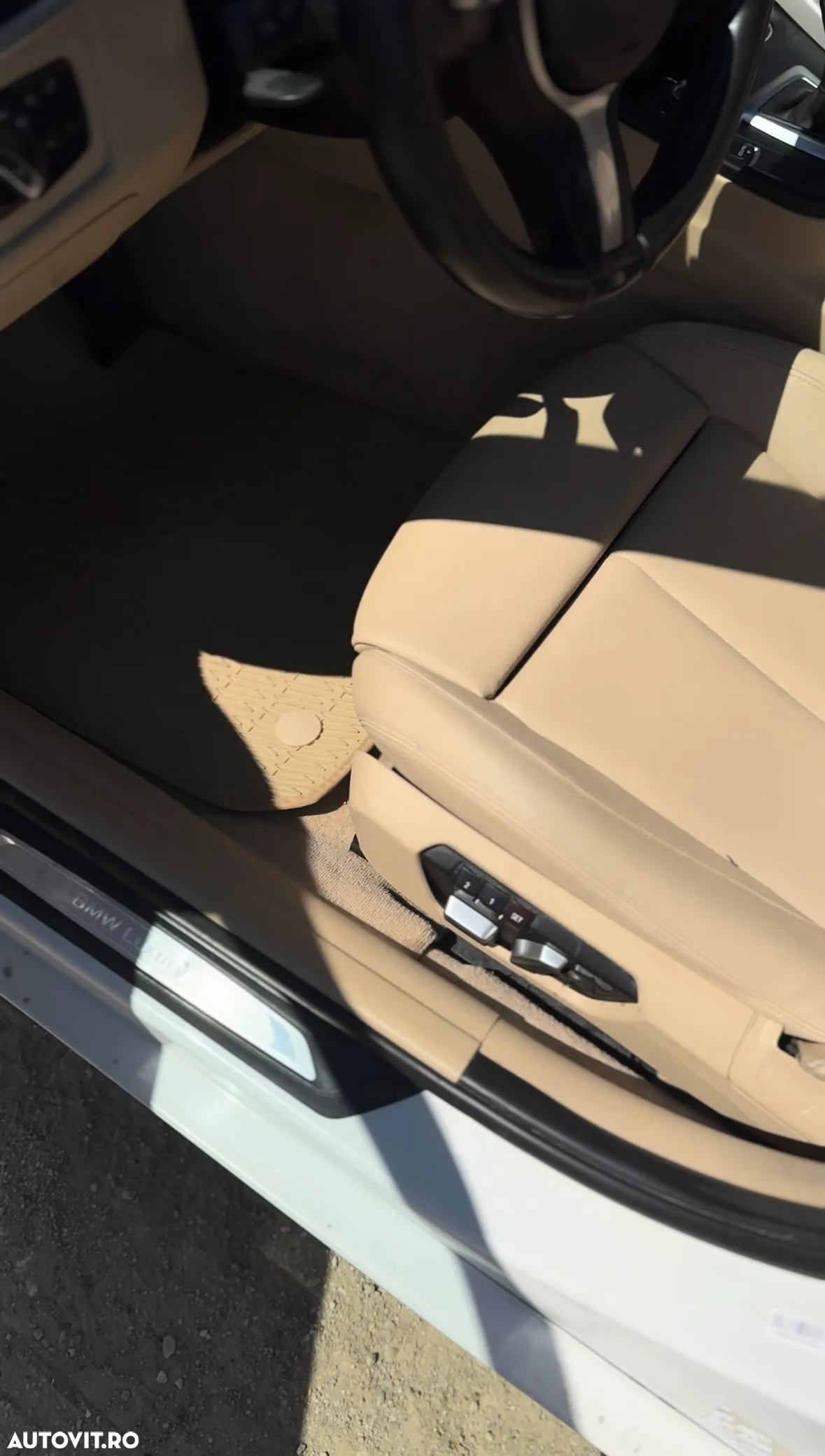 BMW Seria 3 328i Aut. Luxury Line - 11