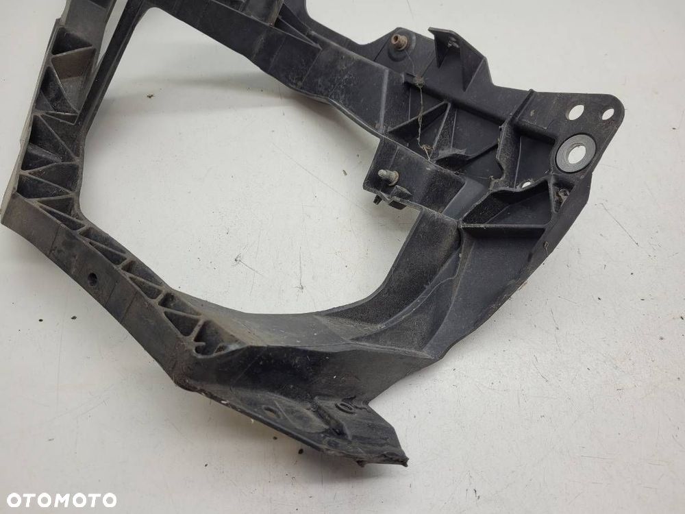 OKULAR REFLEKTORA PRAWY PRZÓD MOCOWANIE LAMPY SMART FORFOUR 454 A4546201001 - 3