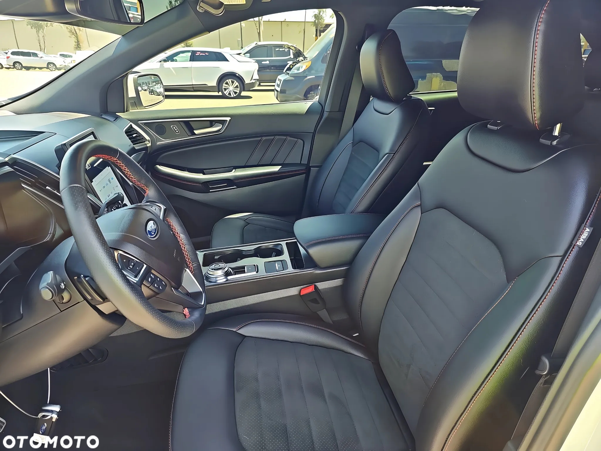 Ford Edge - 8