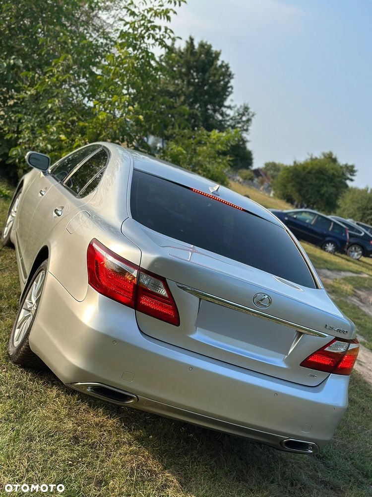 Lexus LS 460 AWD - 7