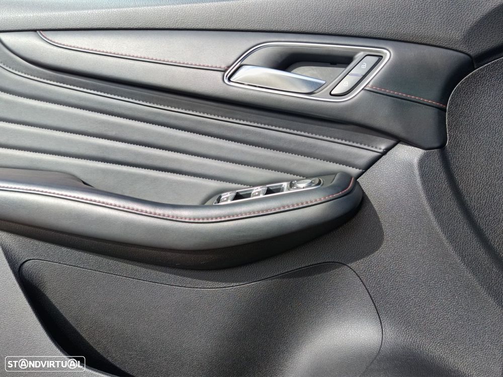 MG EHS 1.5 T-GDI Plug-in Hybrid Luxury - 12