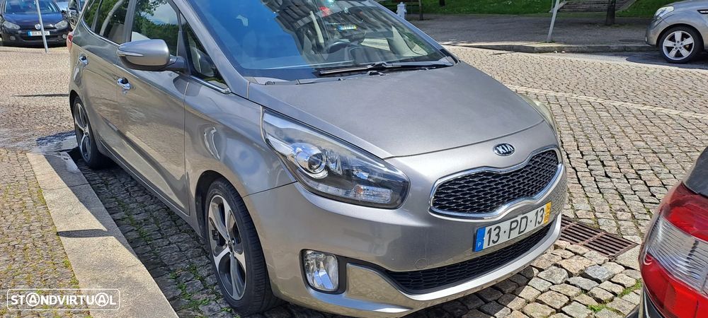 Kia Carens 1.7 CRDi ISG TX - 1