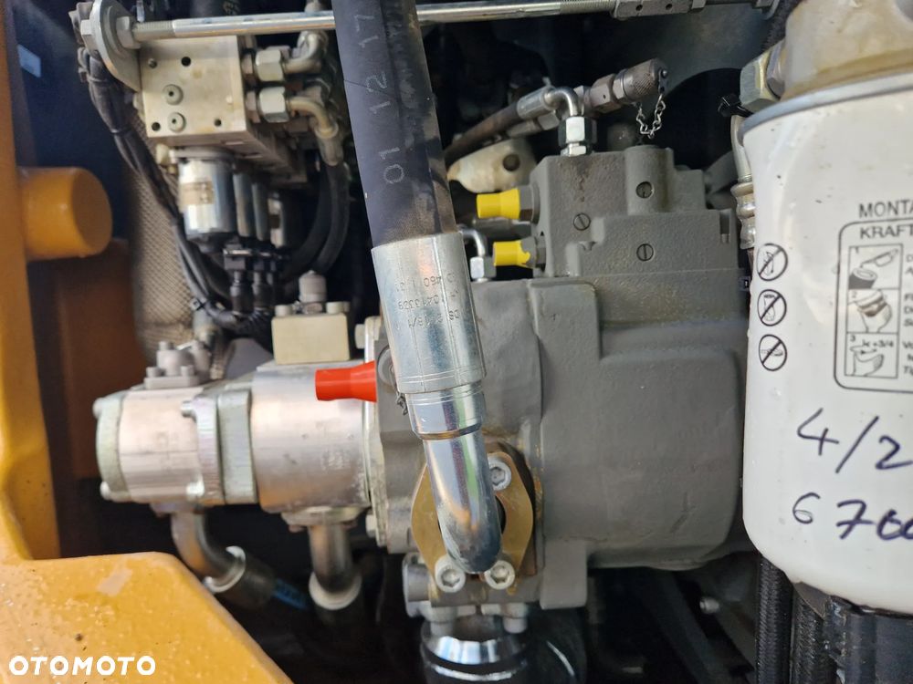 Liebherr A912 Compact - 20