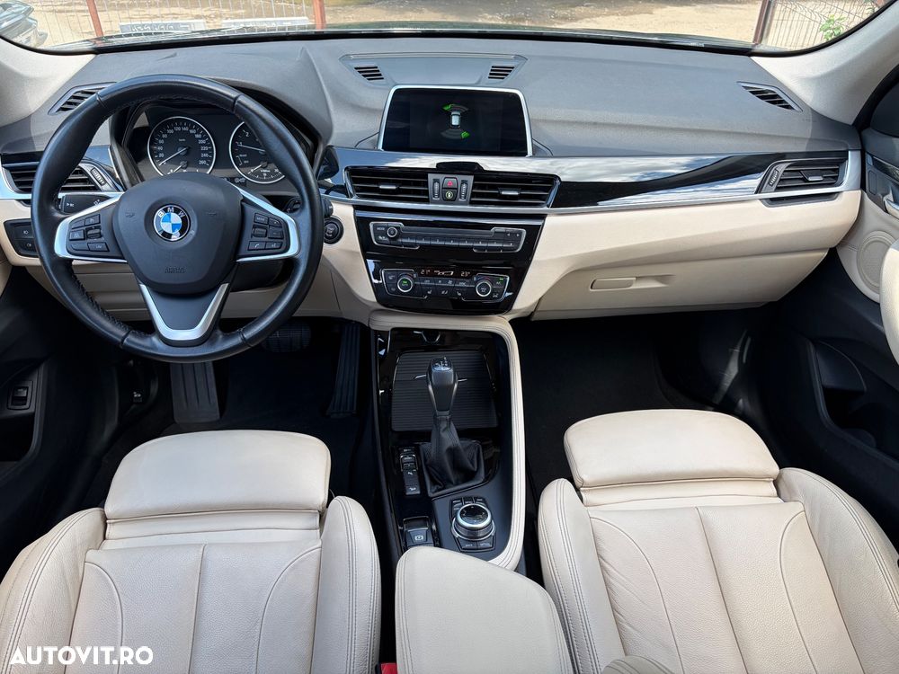 BMW X1 xDrive20i Aut. xLine - 7