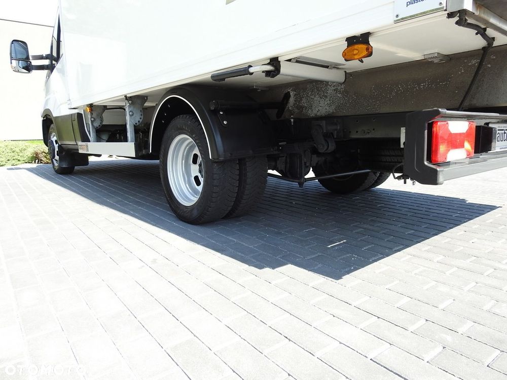 Iveco DAILY 50C15 CHŁODNIA KONTENER -5*C ZASILANIE 230V KLIMATYZACJA BLIŹNIACZE KOŁA  150KM - 18