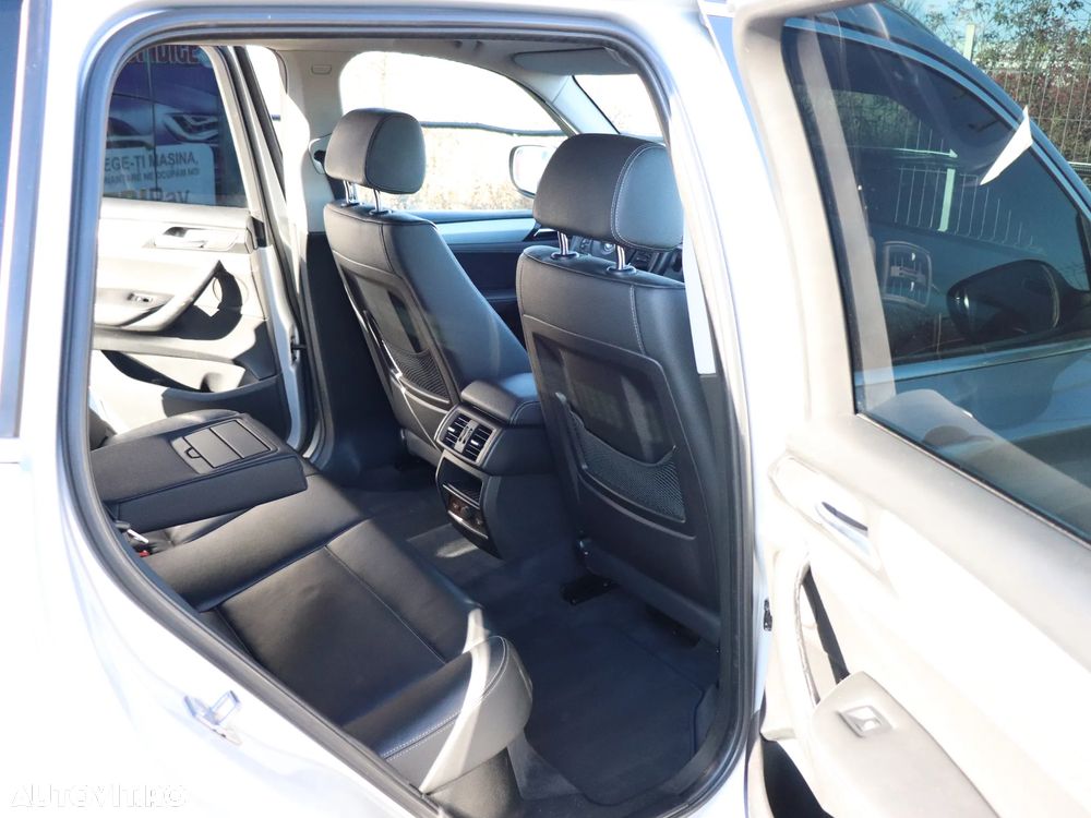 BMW X3 xDrive20d - 27