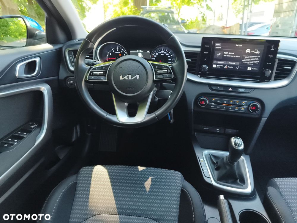 Kia XCeed 1.5 T-GDI M - 12
