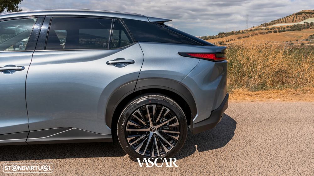 Lexus RZ 450e Luxury Pack - 30