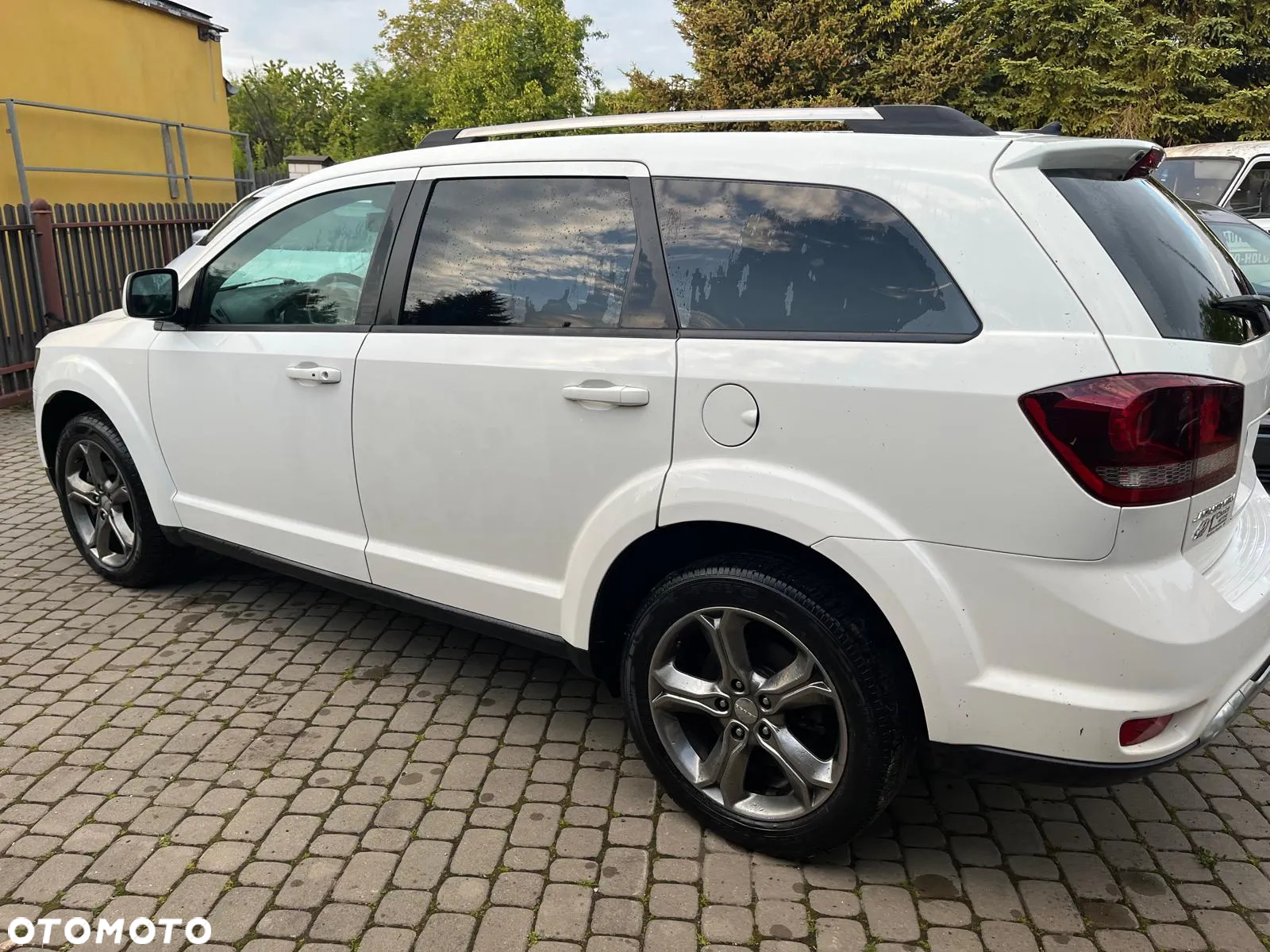 Dodge Journey - 8