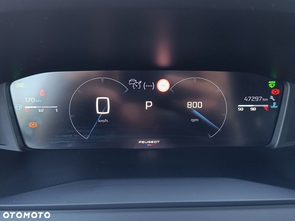Peugeot 2008 PureTech 130 Allure S&S EAT8 - 32