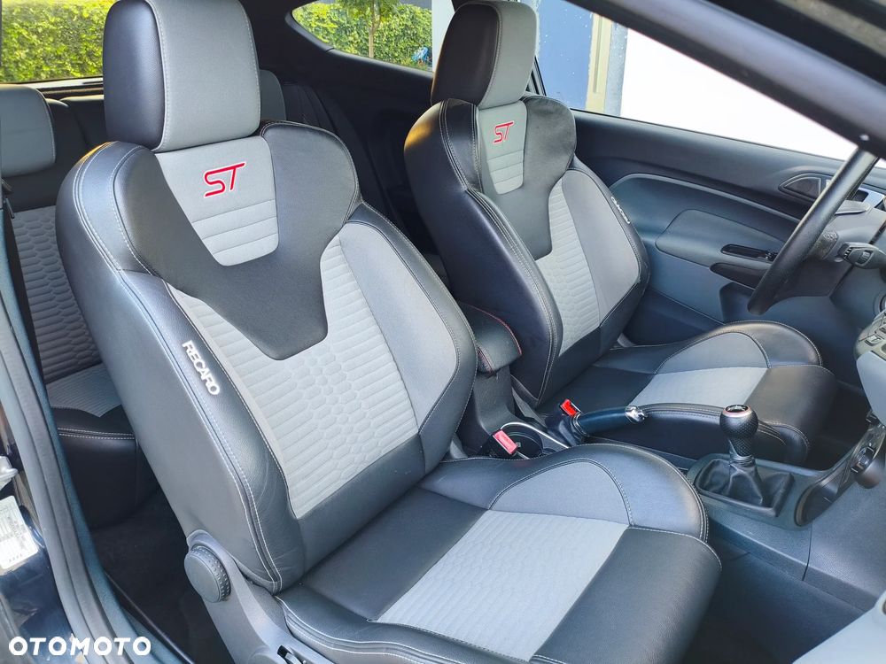 Ford Fiesta 1.6 Ti-VCT Sport - 17