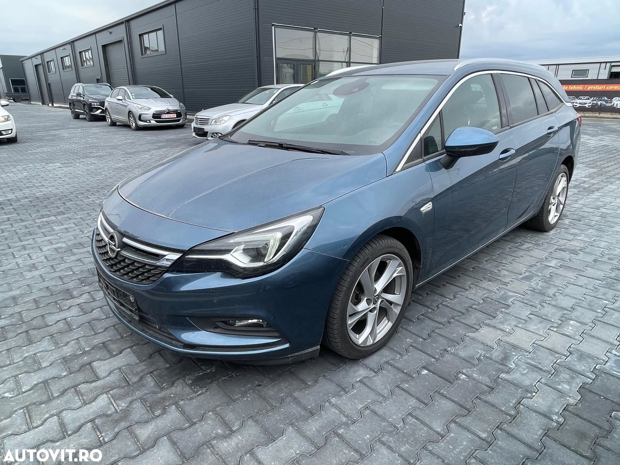 Opel Astra 1.0 Turbo Start/Stop Innovation - 1