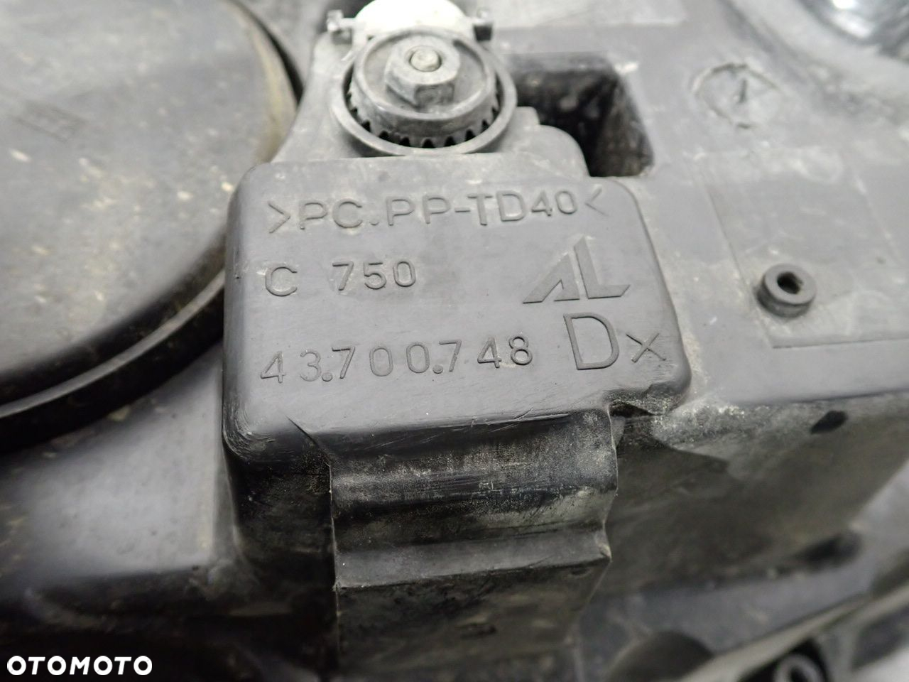 LAMPA PRAWA PRZEDNIA SOCZEWKA FIAT BRAVO II LIFT 00518778830 - 12