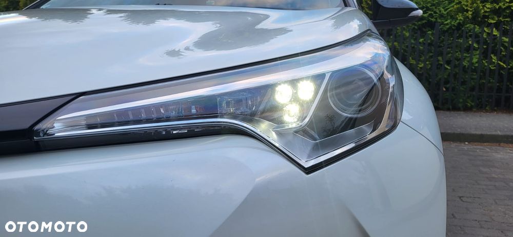 Toyota C-HR 1.2 T GPF Premium - 36