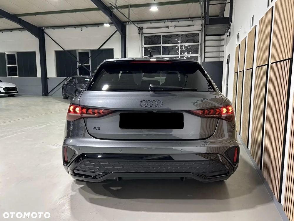 Audi A3 Sportback TFSI mHEV 110 kW S Line S tronic - 4