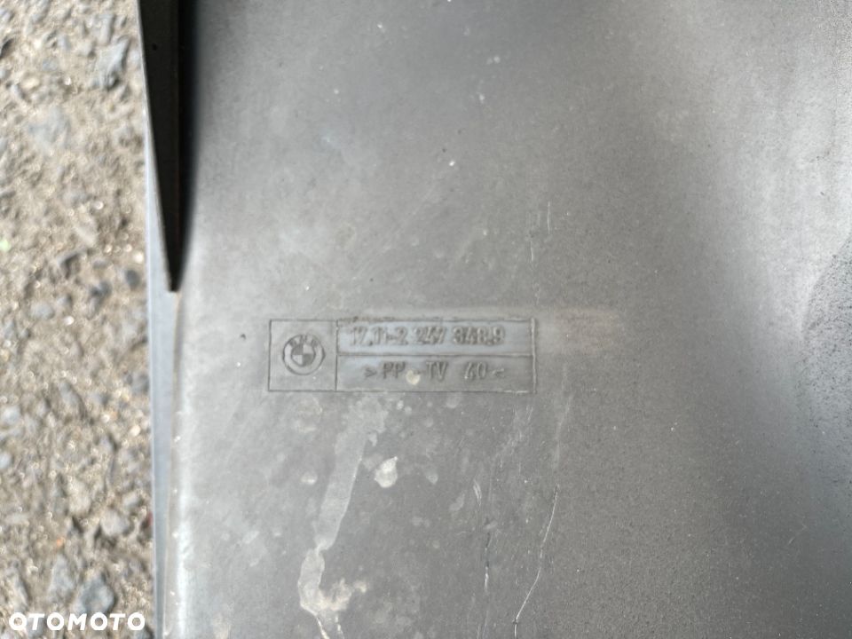 Obudowa wentylatora chłodnicy Bmw e39 525d 530d - 3
