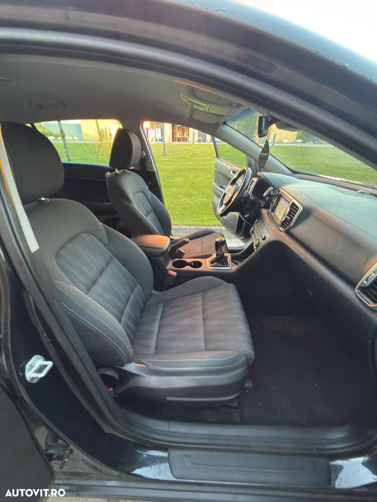 Kia Sportage 2,0 CRDI 2WD Vision - 15