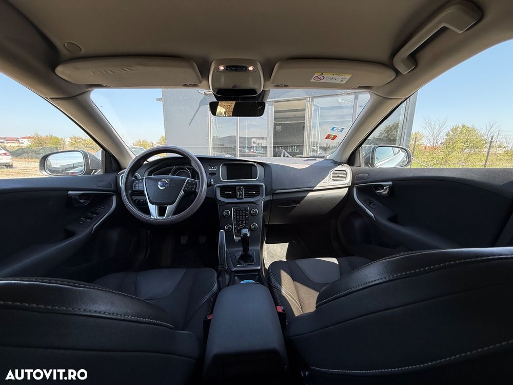 Volvo V40 D3 Summum - 5