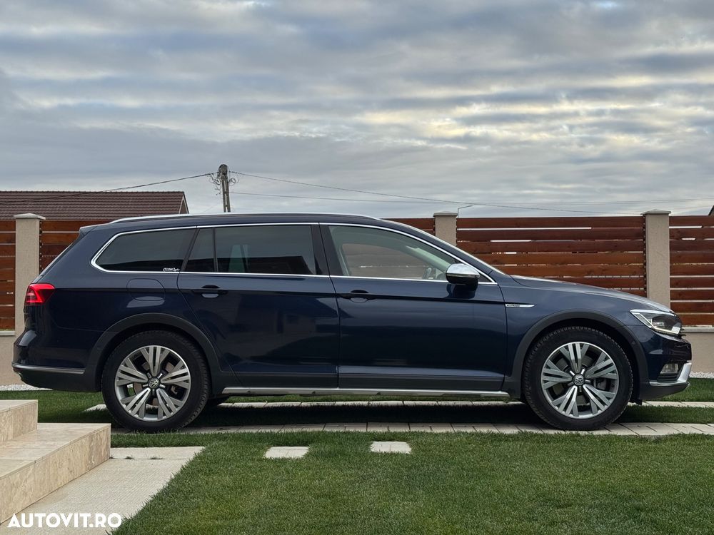 Volkswagen Passat Alltrack 2.0 TDI DSG 4Motion - 5