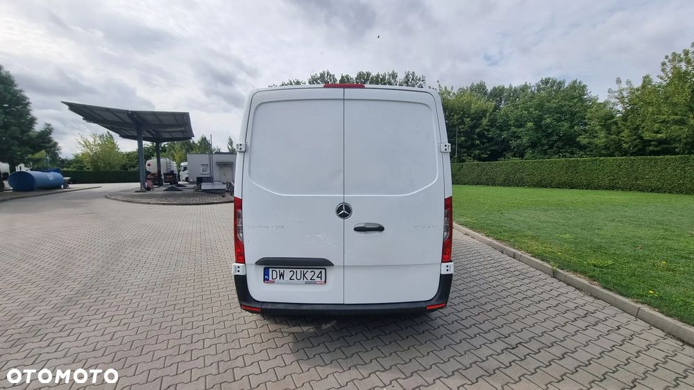 Mercedes-Benz SPRINTER L2H1 - 8