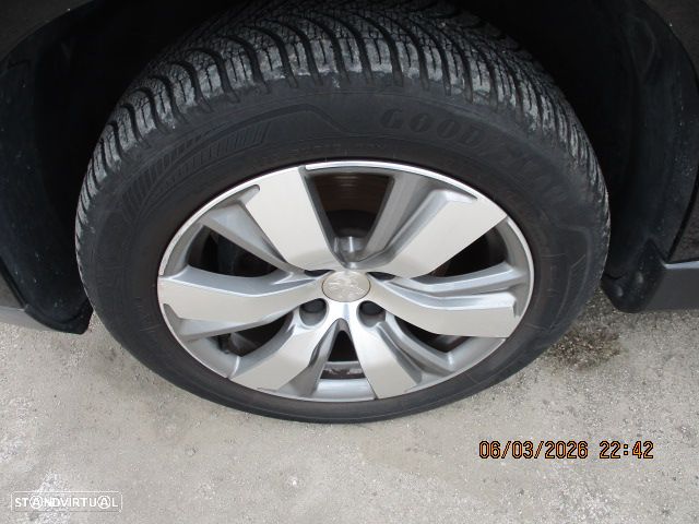 Peugeot 2008 PureTech 110 Stop&Start Active - 11