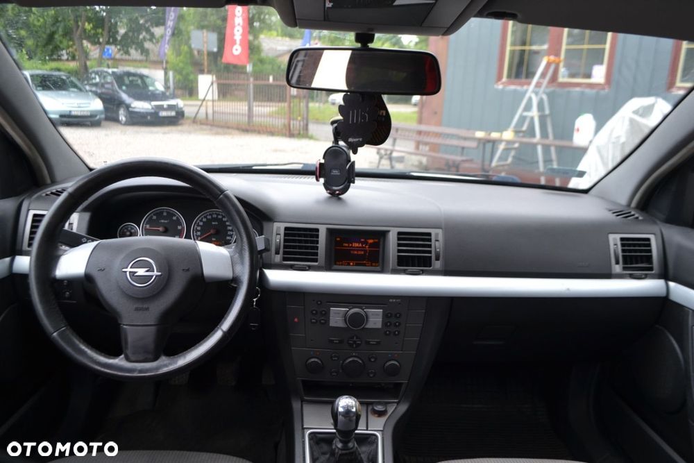 Opel Vectra - 8