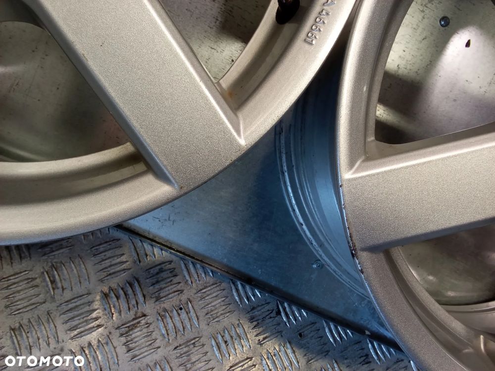 Felgi Dacia Duster 7Jx16 et50 5x114,3 - 7