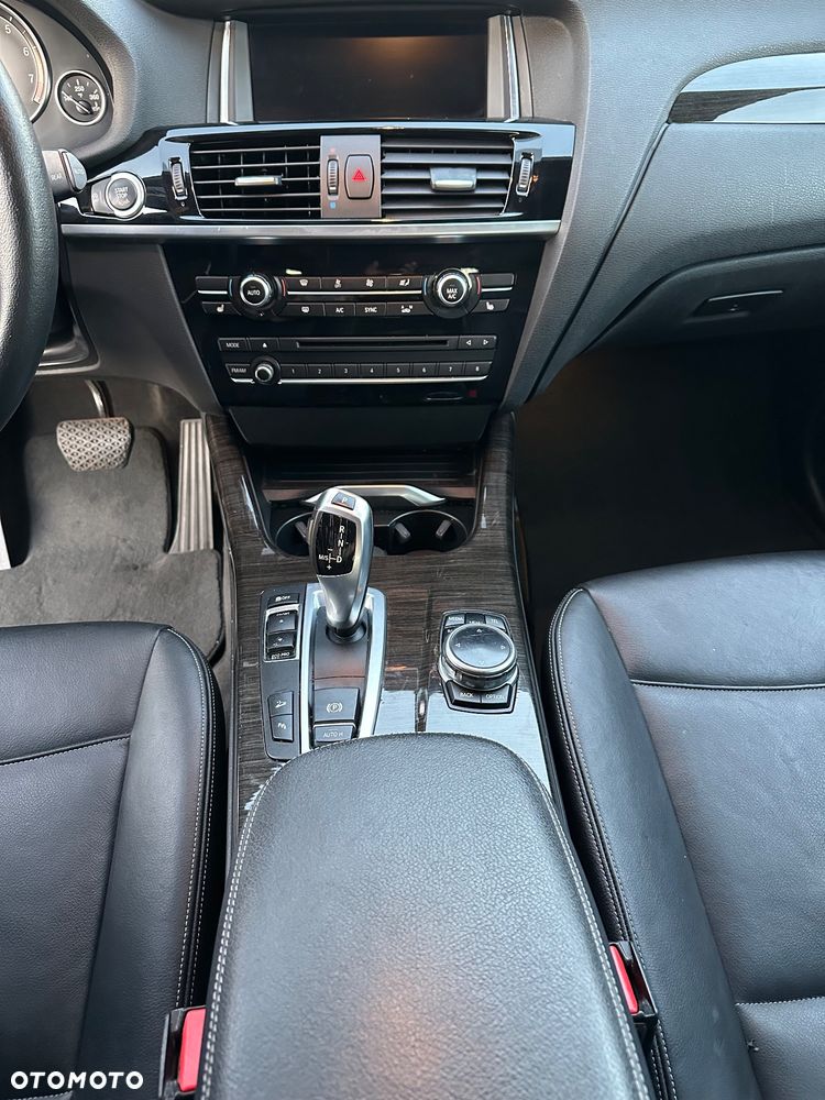 BMW X3 xDrive28i xLine - 20