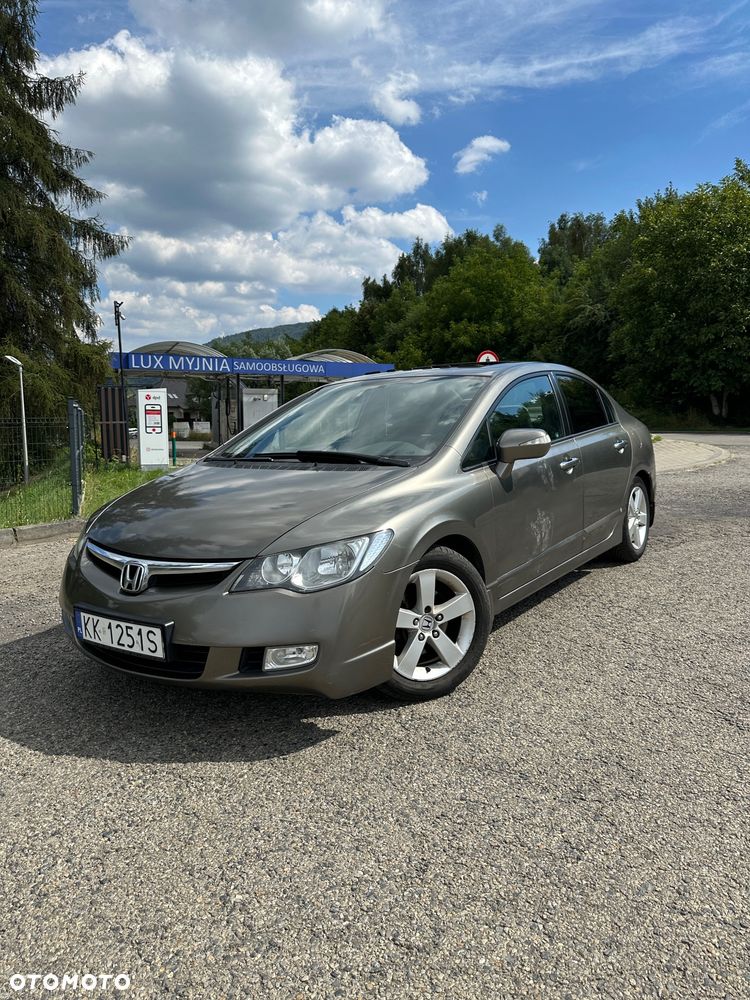 Honda Civic 1.8 Executive - 2
