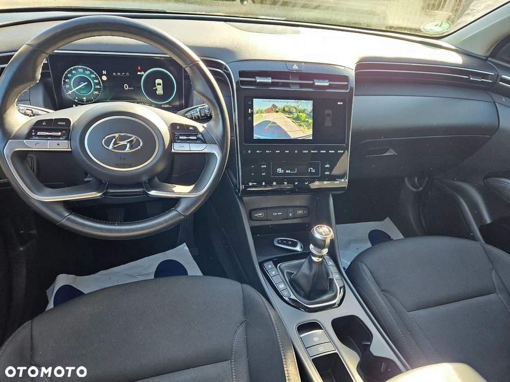 Hyundai Tucson 1.6 T-GDi 48V-Hybrid 2WD Select - 13