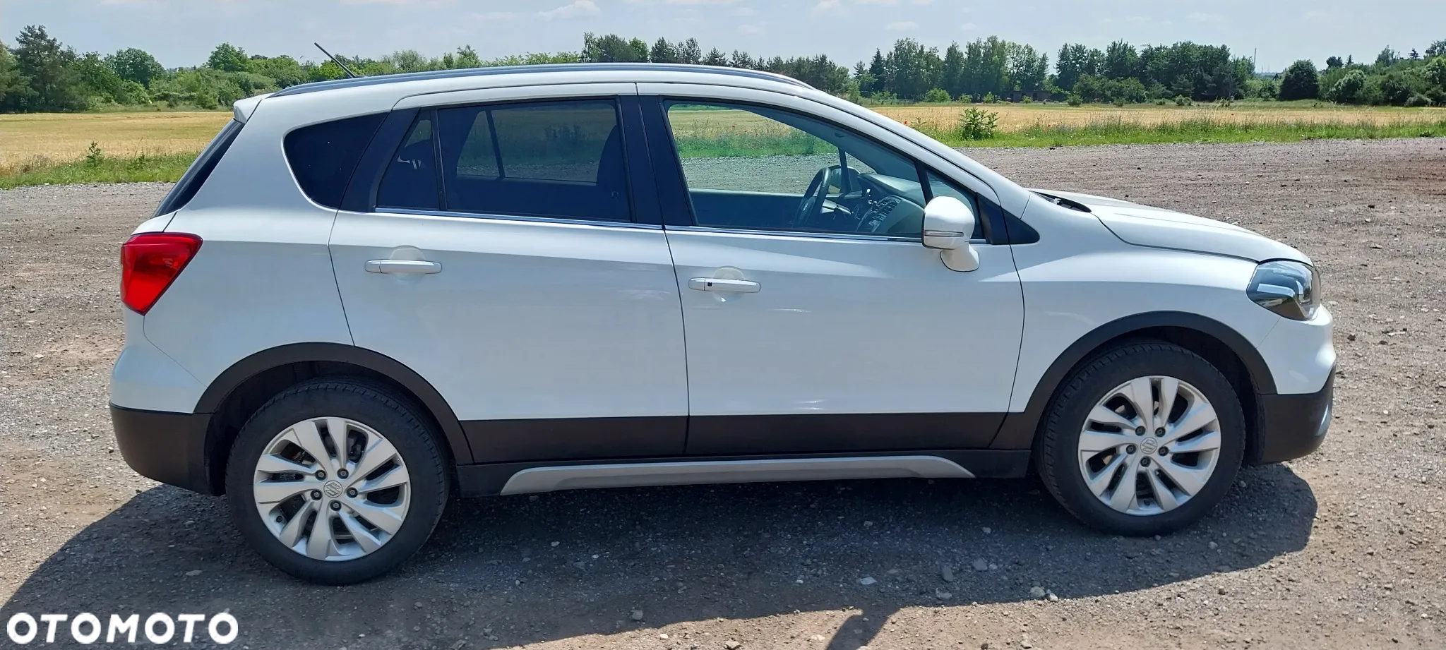 Suzuki SX4 S-Cross 1.0 T Premium - 4