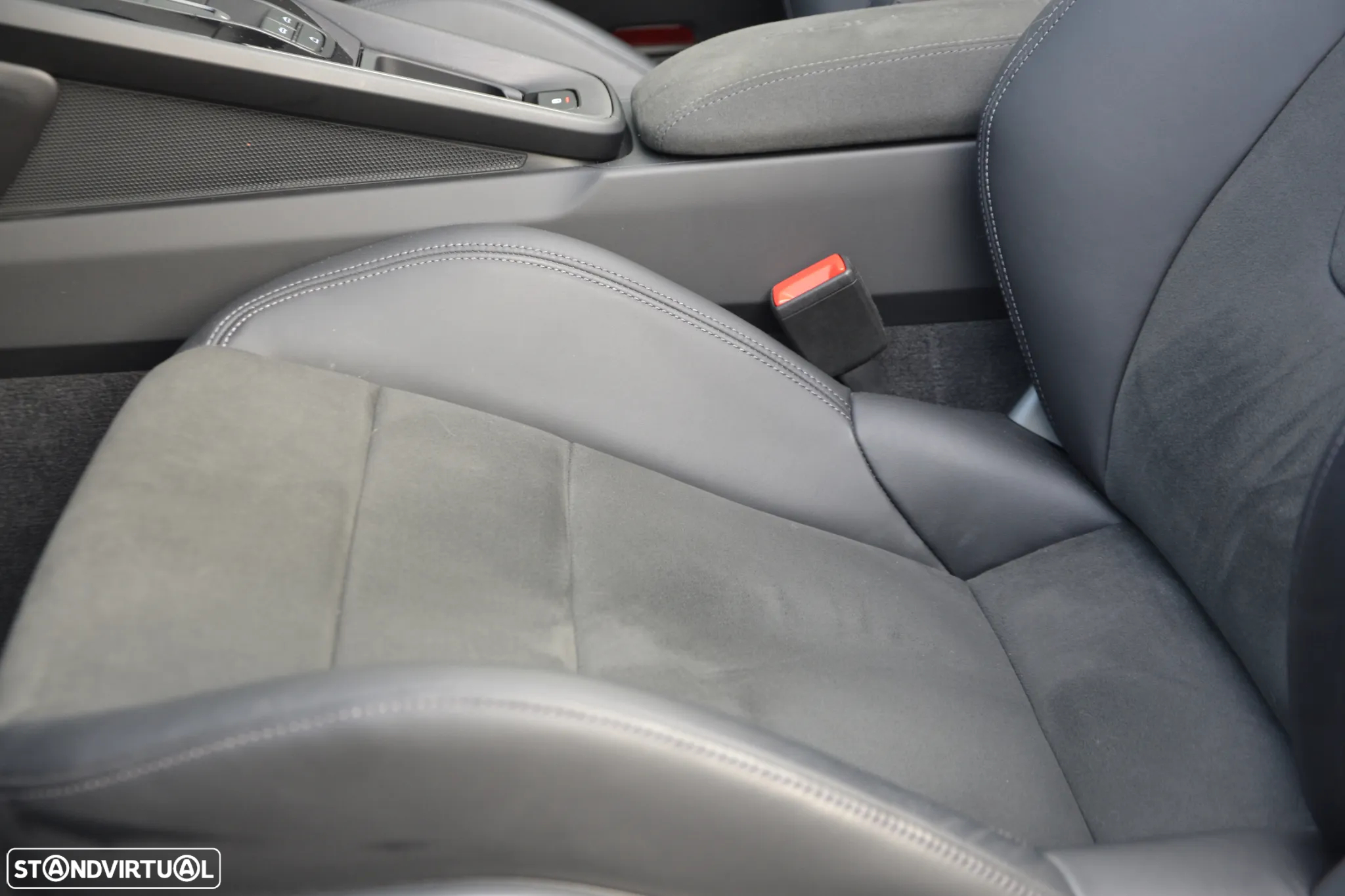 Porsche 911 (992) Carrera GTS PDK - 23
