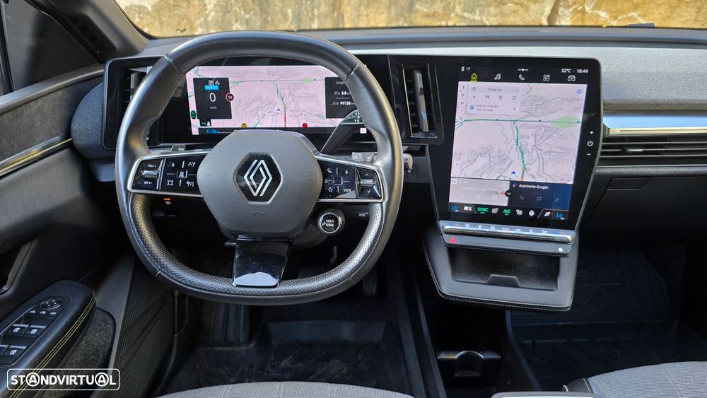 Renault Mégane E-Tech - 13