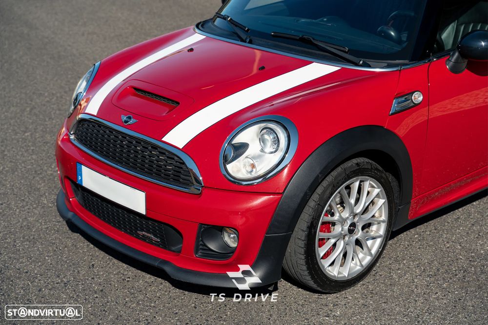 MINI 3 Portas John Cooper Works - 16