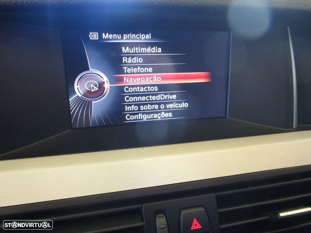 BMW 520 d Touring Aut. Luxury Line - 35