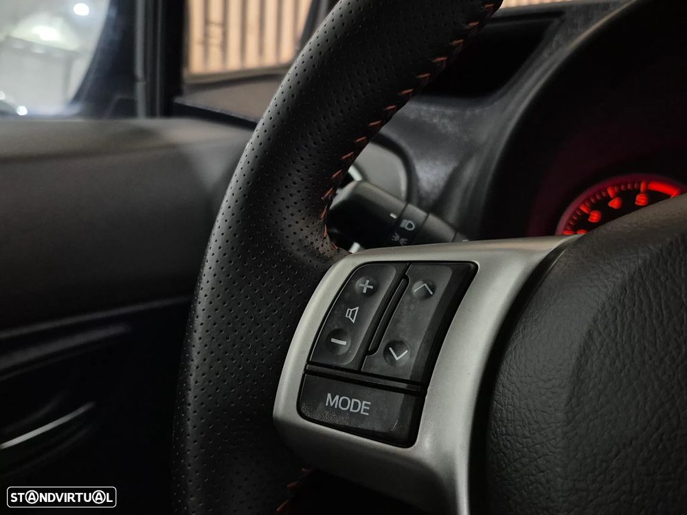 Toyota Yaris 1.4 D-4D Sport+P.Techno - 19